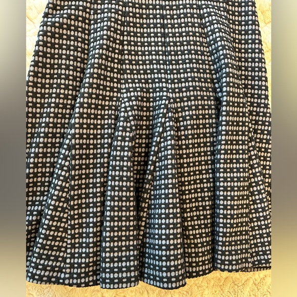Taylor Nordstrom Black and Gray Cocktail Dress Women’s Size 8 - Picture 8 of 16